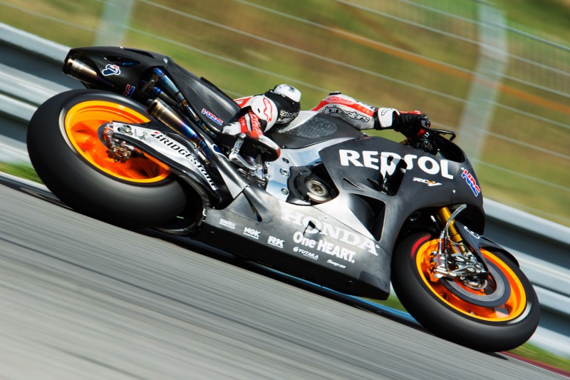 Marquez and Pedrosa have first outing on 2015 machine