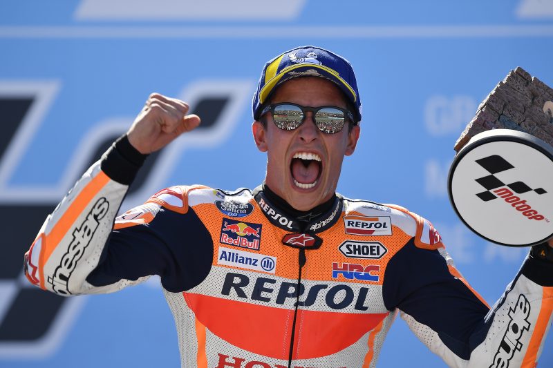 Marquez wins spectacular Aragon battle to take his sixth win this season; solid fifth place for Pedrosa