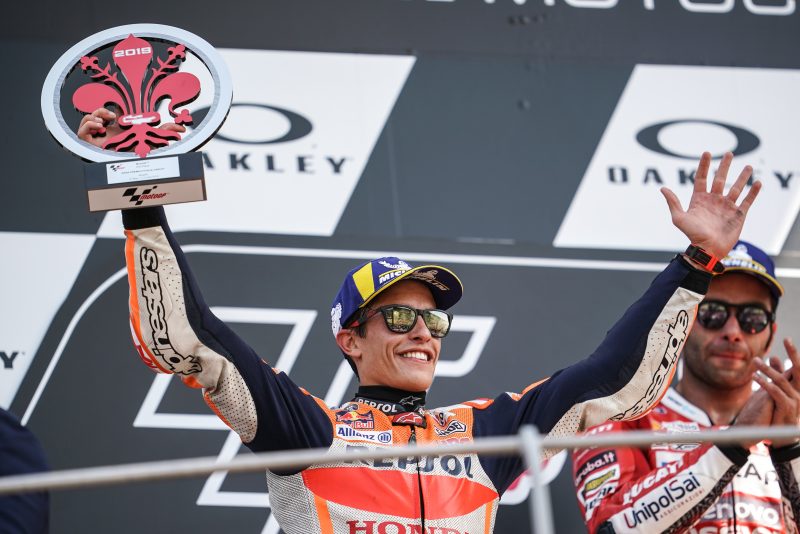 Marquez fights fiercely for Italian GP second, Lorenzo grabs more points