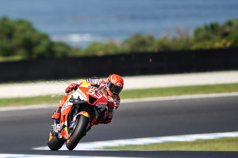 Marquez amazes again at Turn 10 on route to front row