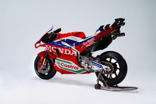 2025 Honda RC213V 9